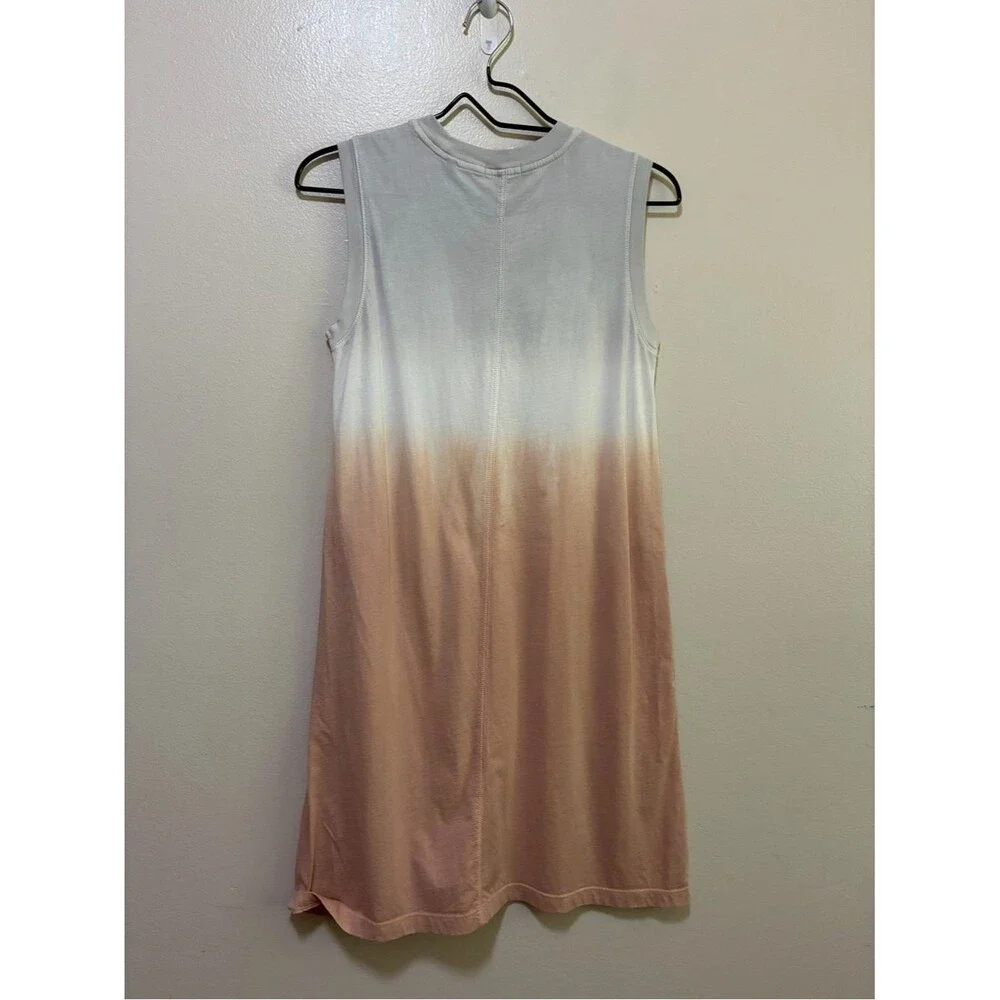 ATM sleeveless Ombre Shift Dress in White to Blush size xs